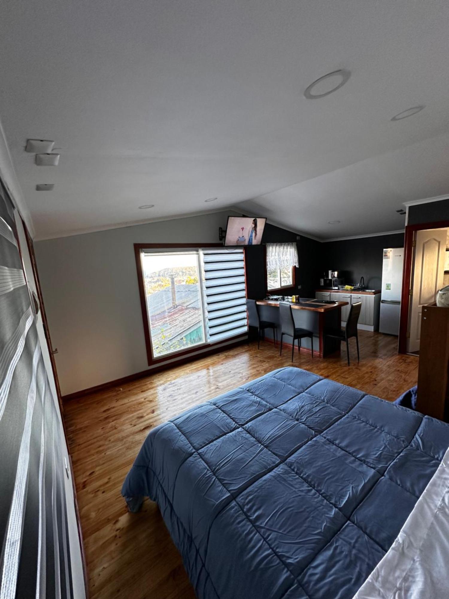 Hostal Y Cabanas Mirando Al Mar Puerto Montt Dış mekan fotoğraf