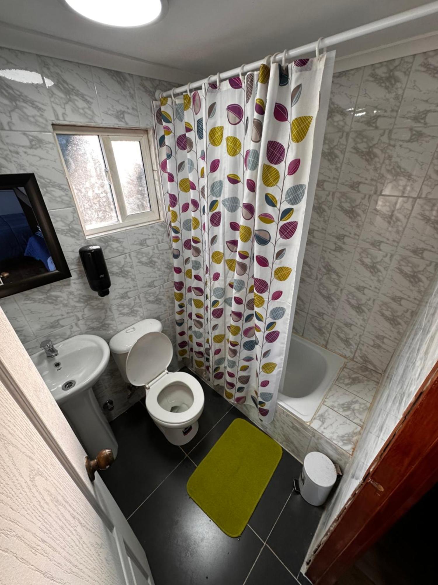 Hostal Y Cabanas Mirando Al Mar Puerto Montt Dış mekan fotoğraf
